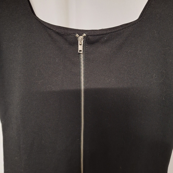 Forever 21 Black Tank Top - Picture 4 of 7